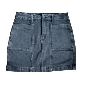 2/$15 Old Navy 4 jean mini skirt black with pockets